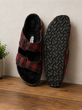 Birkenstock Arizona Genuine Lamb Fur Lined Red & Black Plaid Sandals – NIB